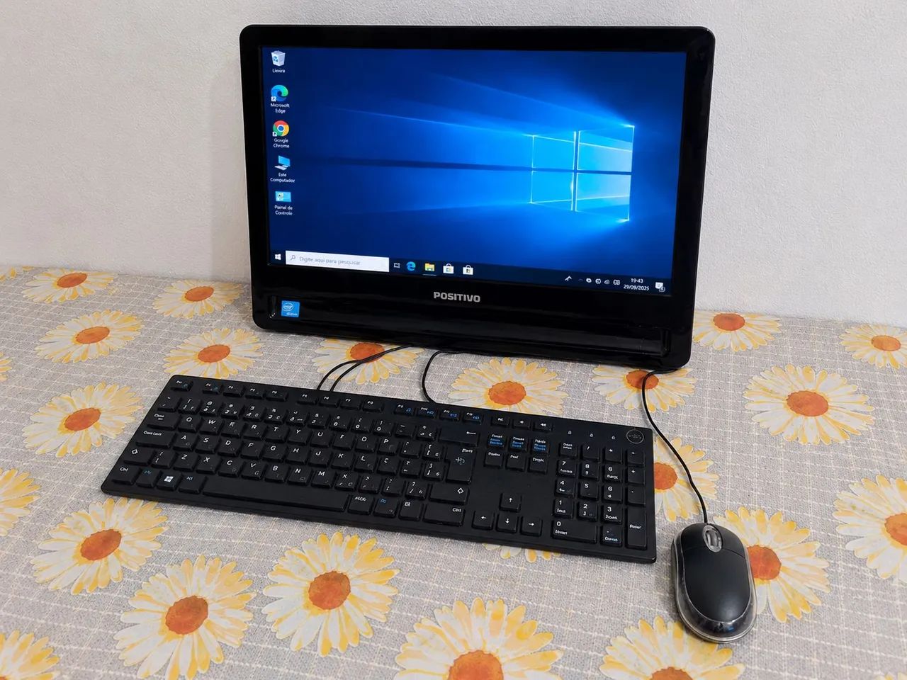 Computador All In One Positivo