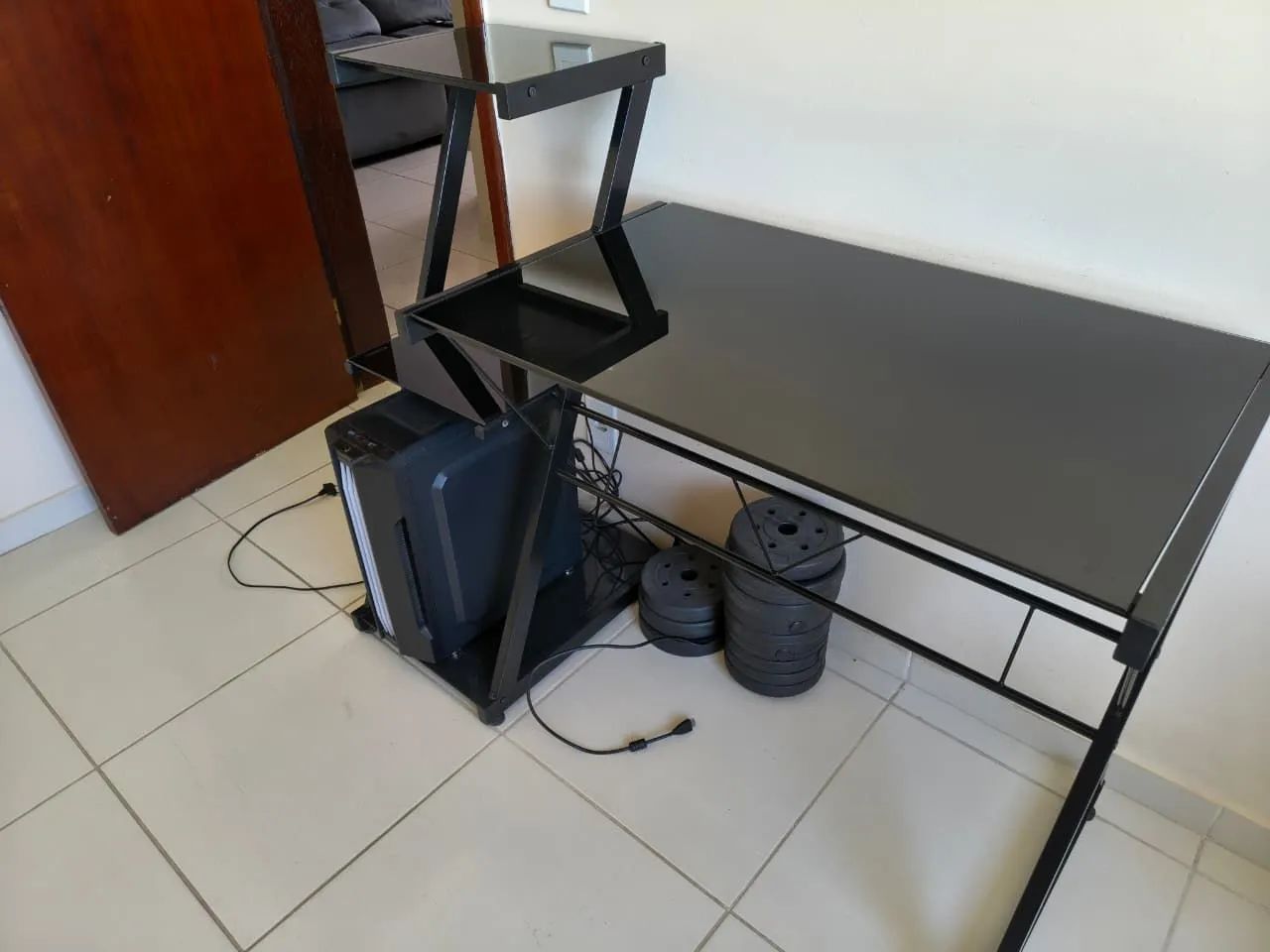 Mesa de escritório de vidro - Foto 3