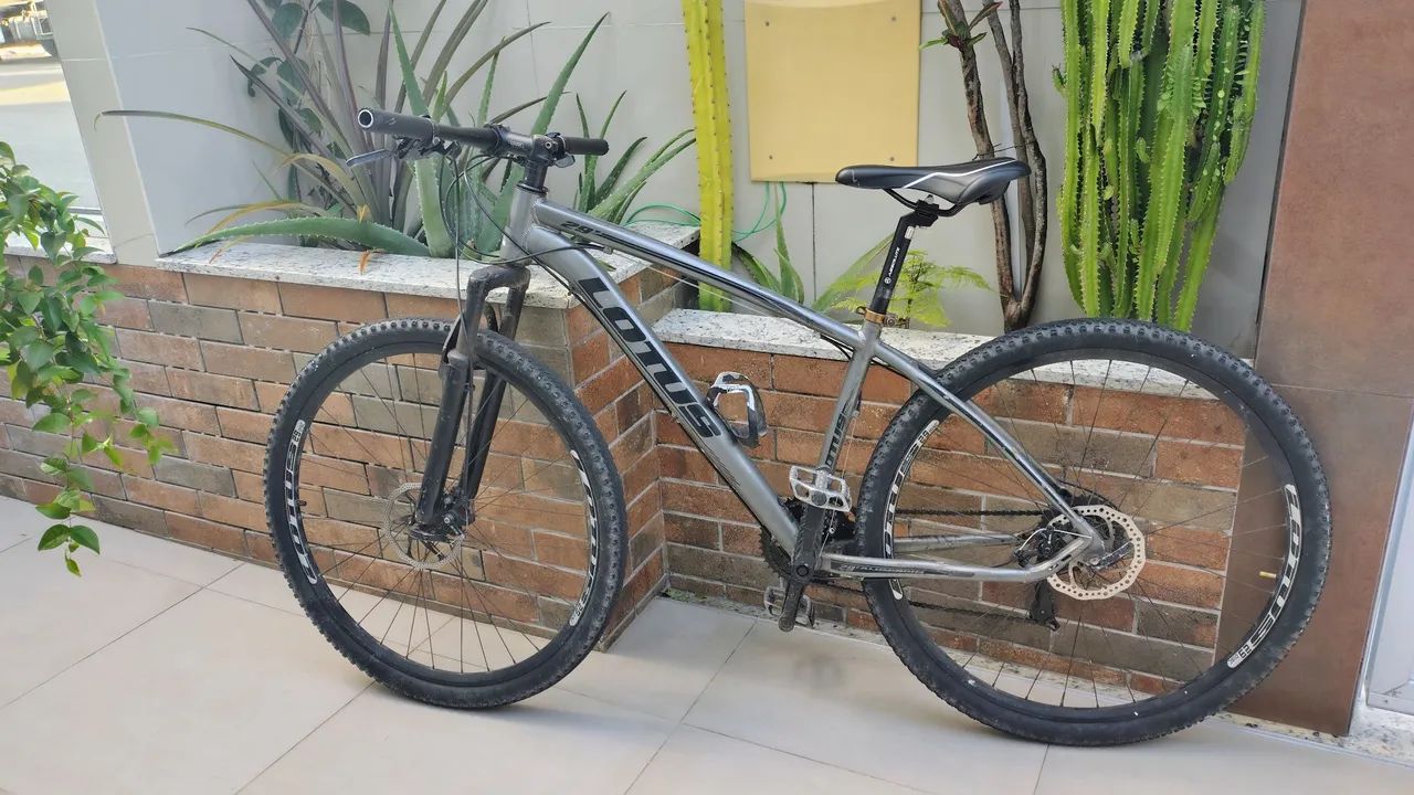 bicicleta LOTUS GTS ARO 29 - Foto 3