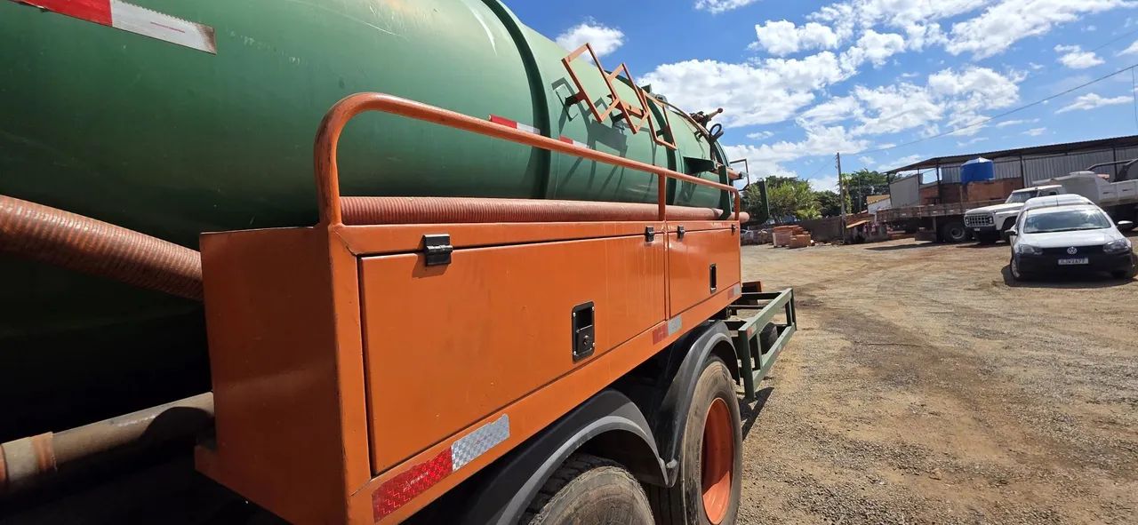 Hidrojato e vácuo caminhão truck VW 14220 - Foto 11