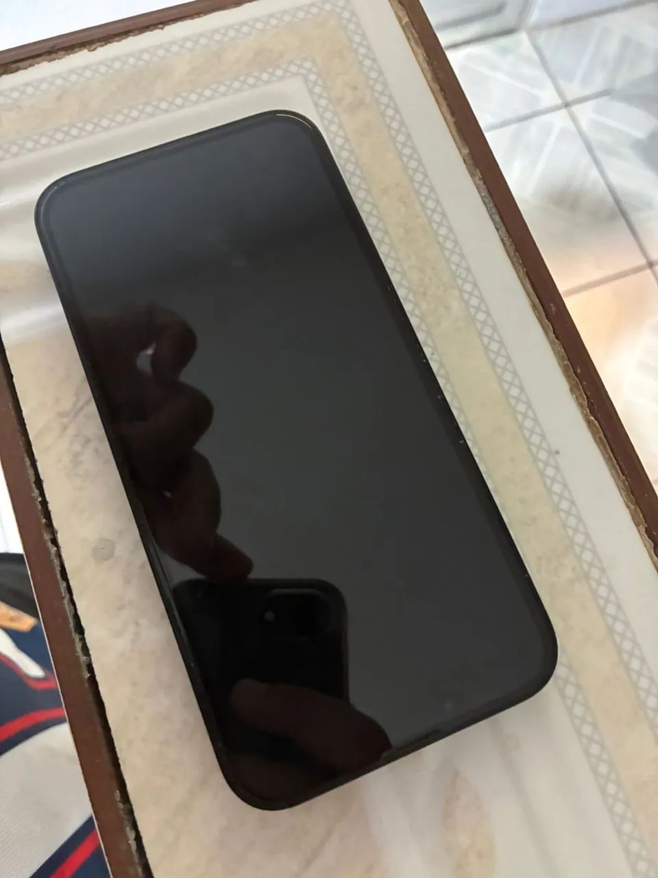 IPHONE 16e COM BATERIA 100%