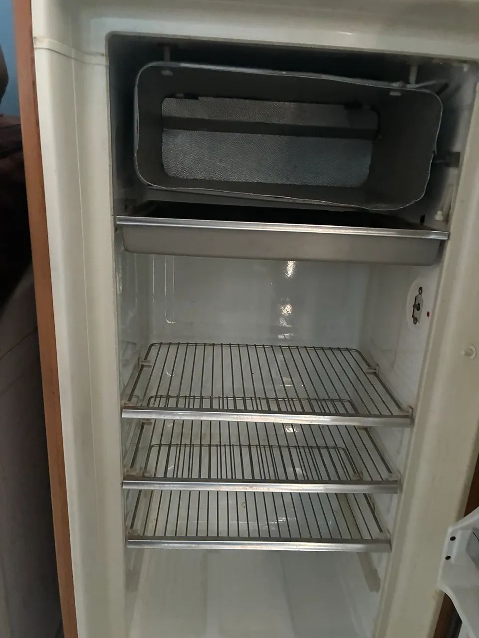 Vendo geladeira 