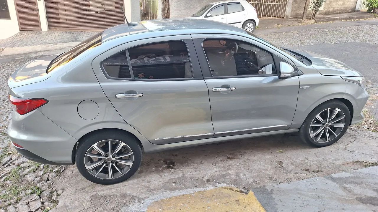 Fiat Cronos Precision 1.8 16V Flex Aut. 2019 - Foto 3