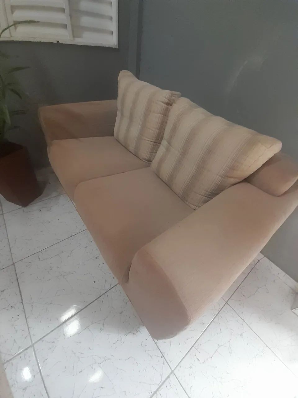 Sofa dois lugares tecido