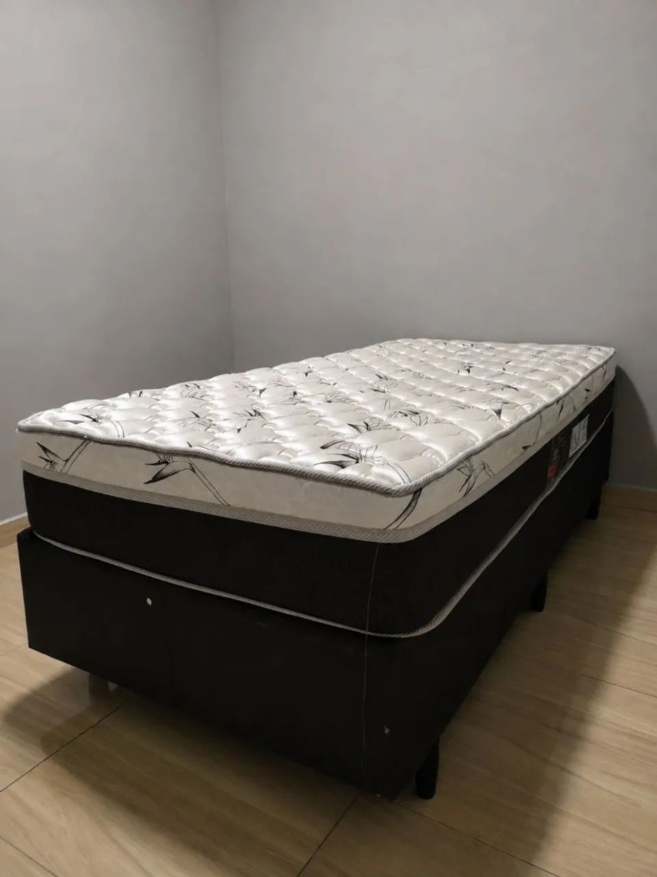 Vende-se cama de solteiro - Foto 4