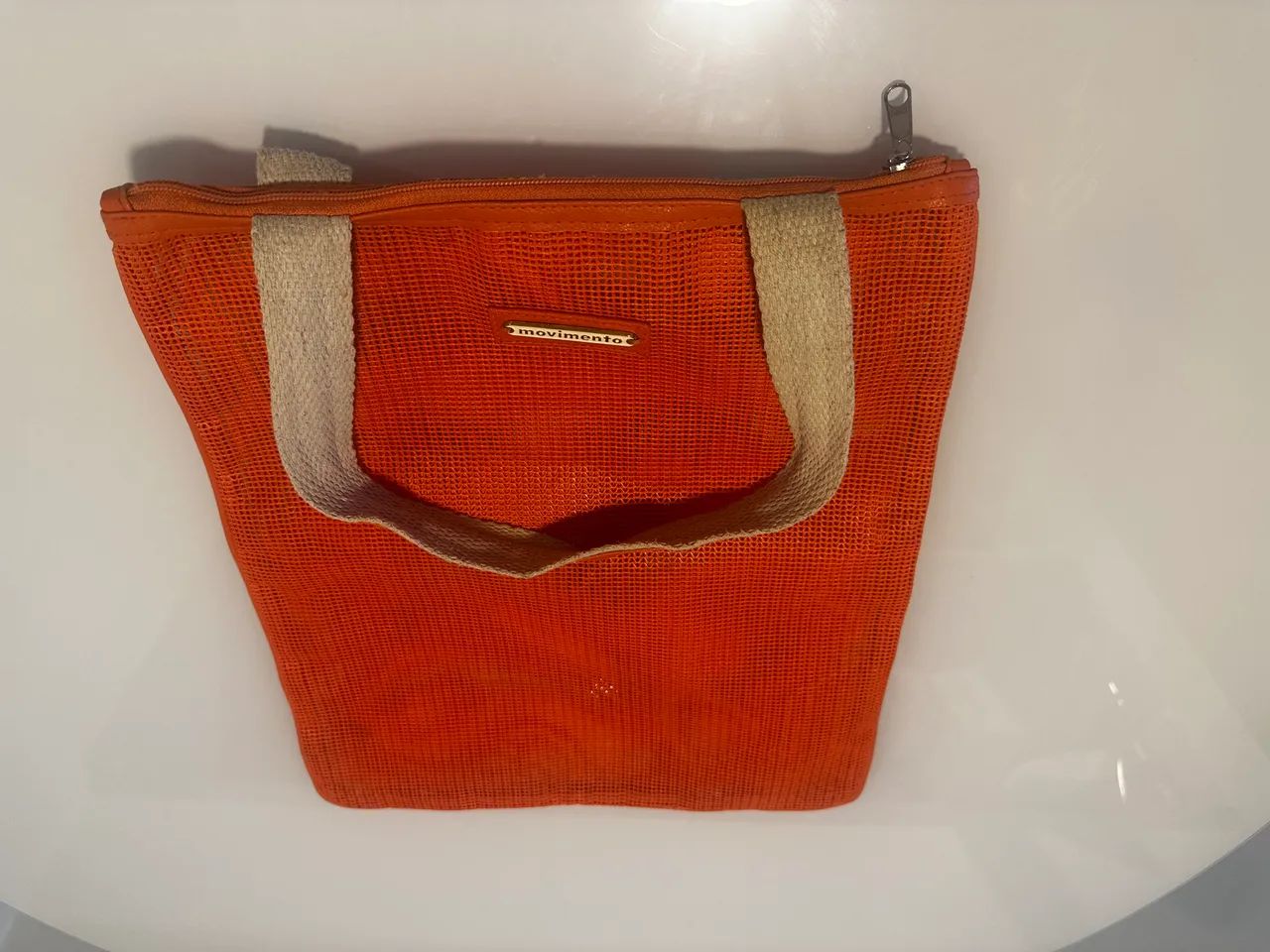 Bolsa de Praia Mariah Laranja - Movimento  - Foto 3