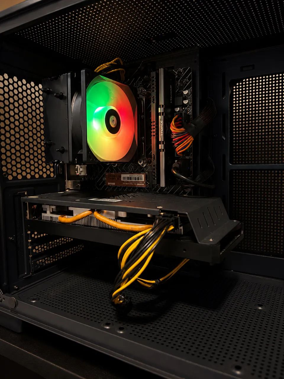PC GAMER RYZEN 5600X