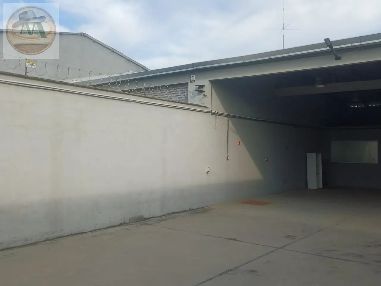 GALPAO COMERCIAL em Guarapari - Espírito Santo, Santa Mônica - Foto 5
