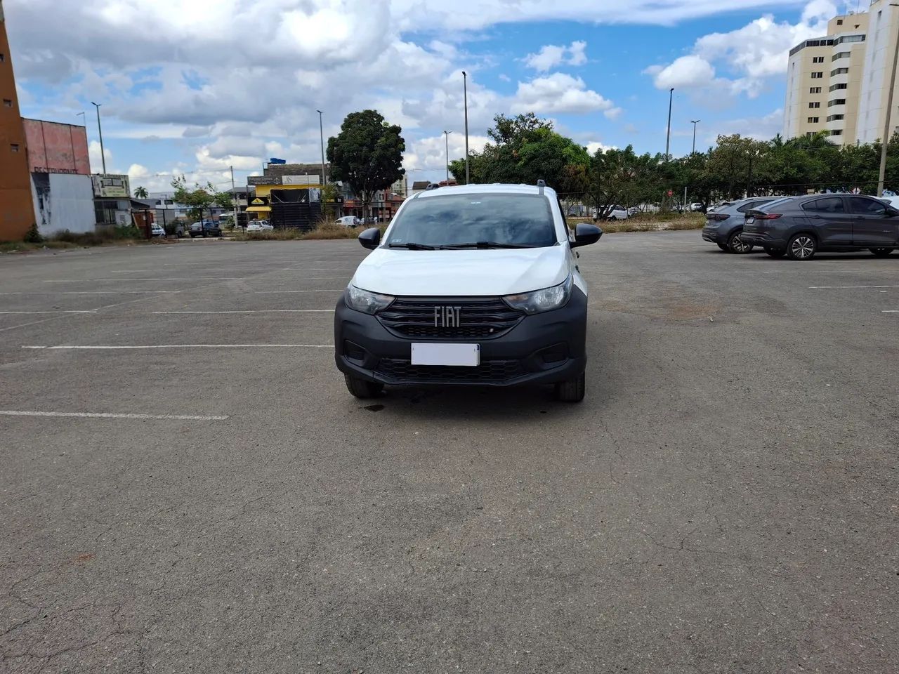 Fiat Strada Endurance 1.4 Flex 8V CS Plus 2023 - Foto 4