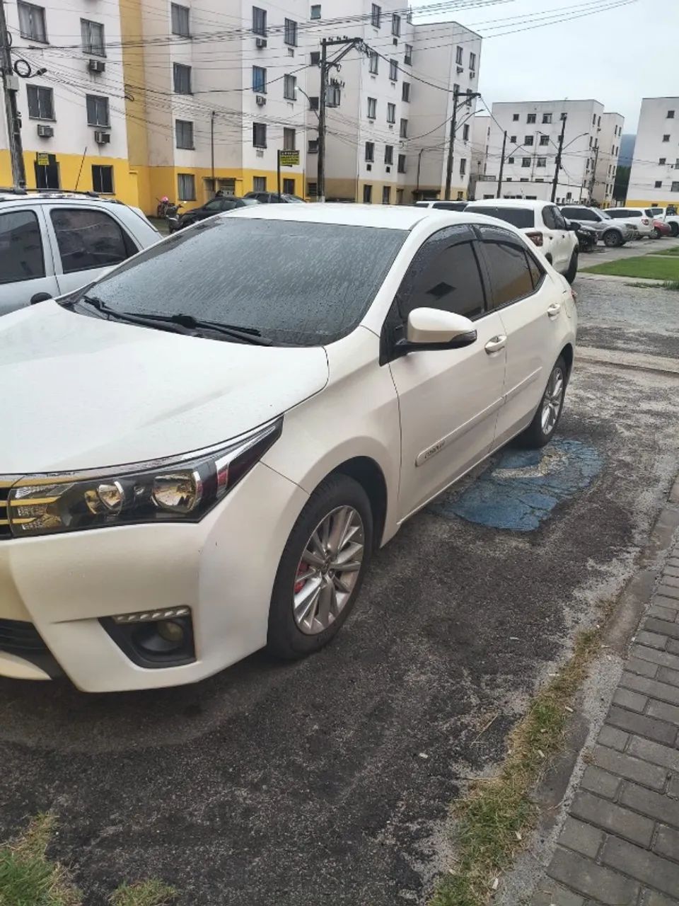 Toyota Corolla Dynamic 2.0 Flex 16V Aut. 2017 - Foto 2