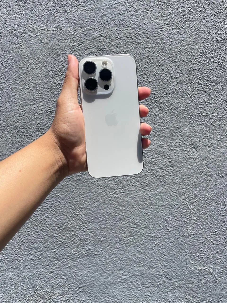 iPhone 15 pro 128gb