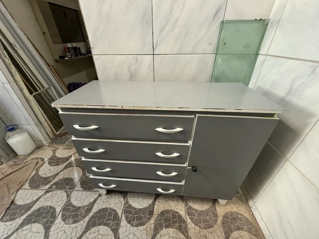 Cômoda usada! $200 já é o menor valor!