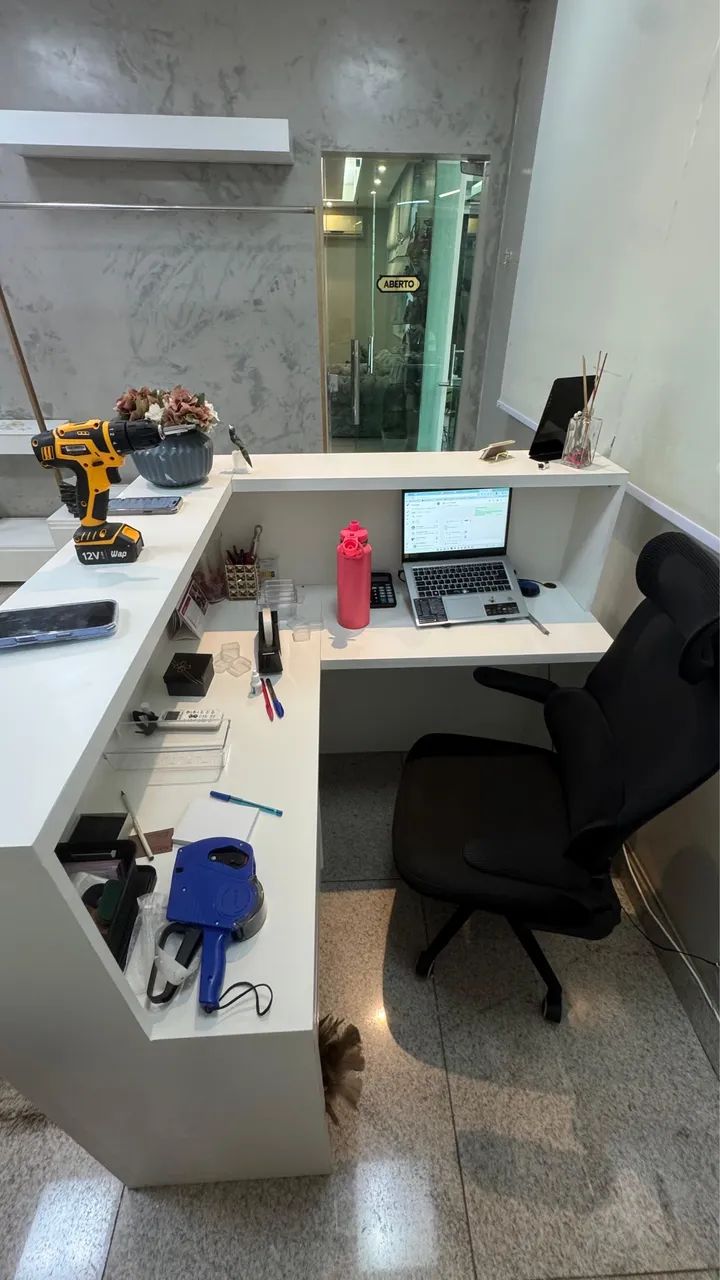 Mesa balcão atendimento em L - Foto 3