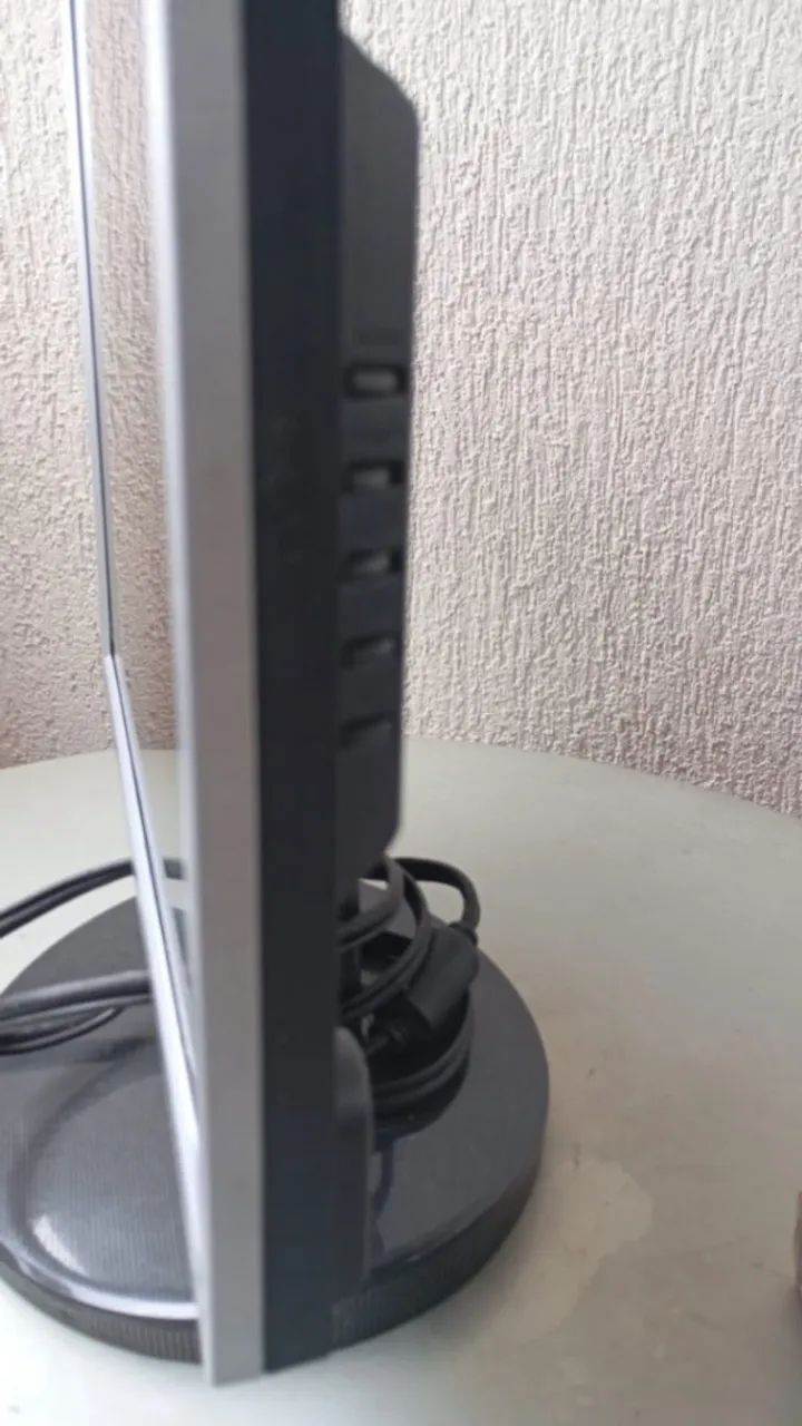 Monitor Lg Flatron L1553s-sf 15 - Funcionando - Foto 3