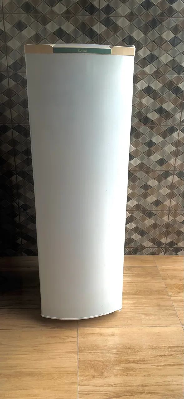 Vende-se geladeira consul funcionando perfeitamente!!! - Foto 3