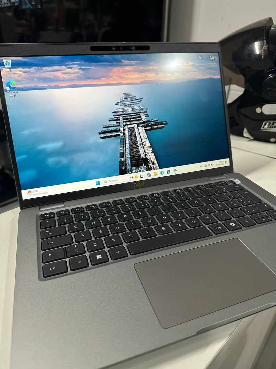 Dell Latitude 5450 Intel Core Ultra 5 vPro 