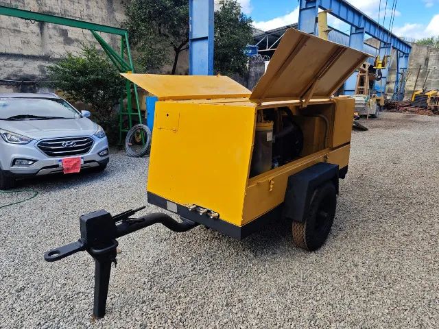 Compressor à diesel Atlas Copco XA 125 / 250 pcm / Motor perkins  - Foto 2