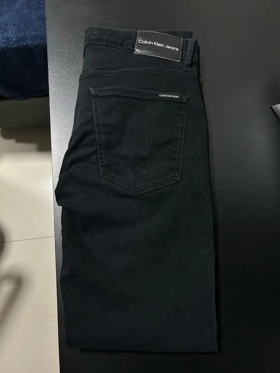 Calça preta Calvin Klein - Foto 2