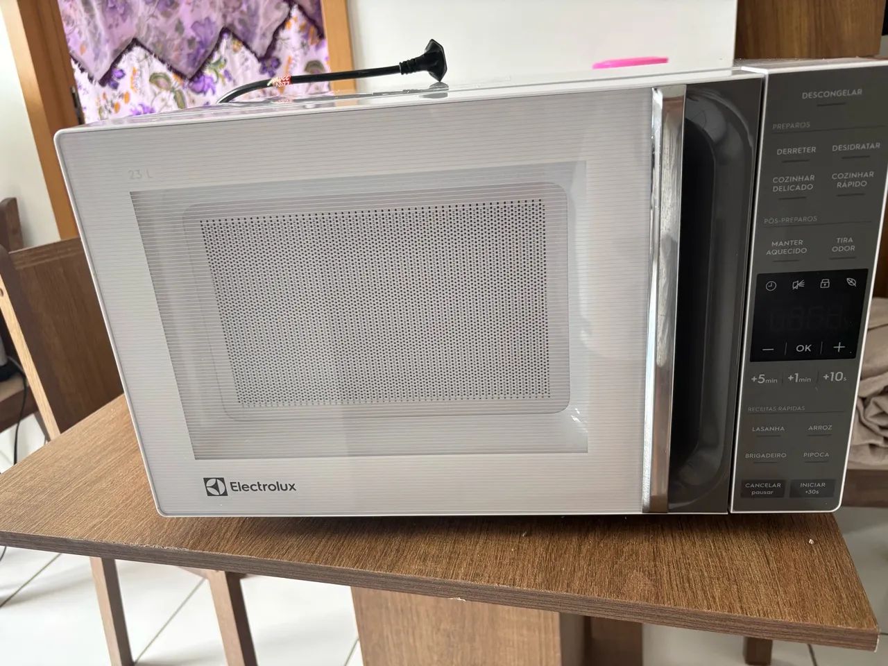 Micro-ondas Electrolux 23L Branco (ME23B) - 220V - Foto 3