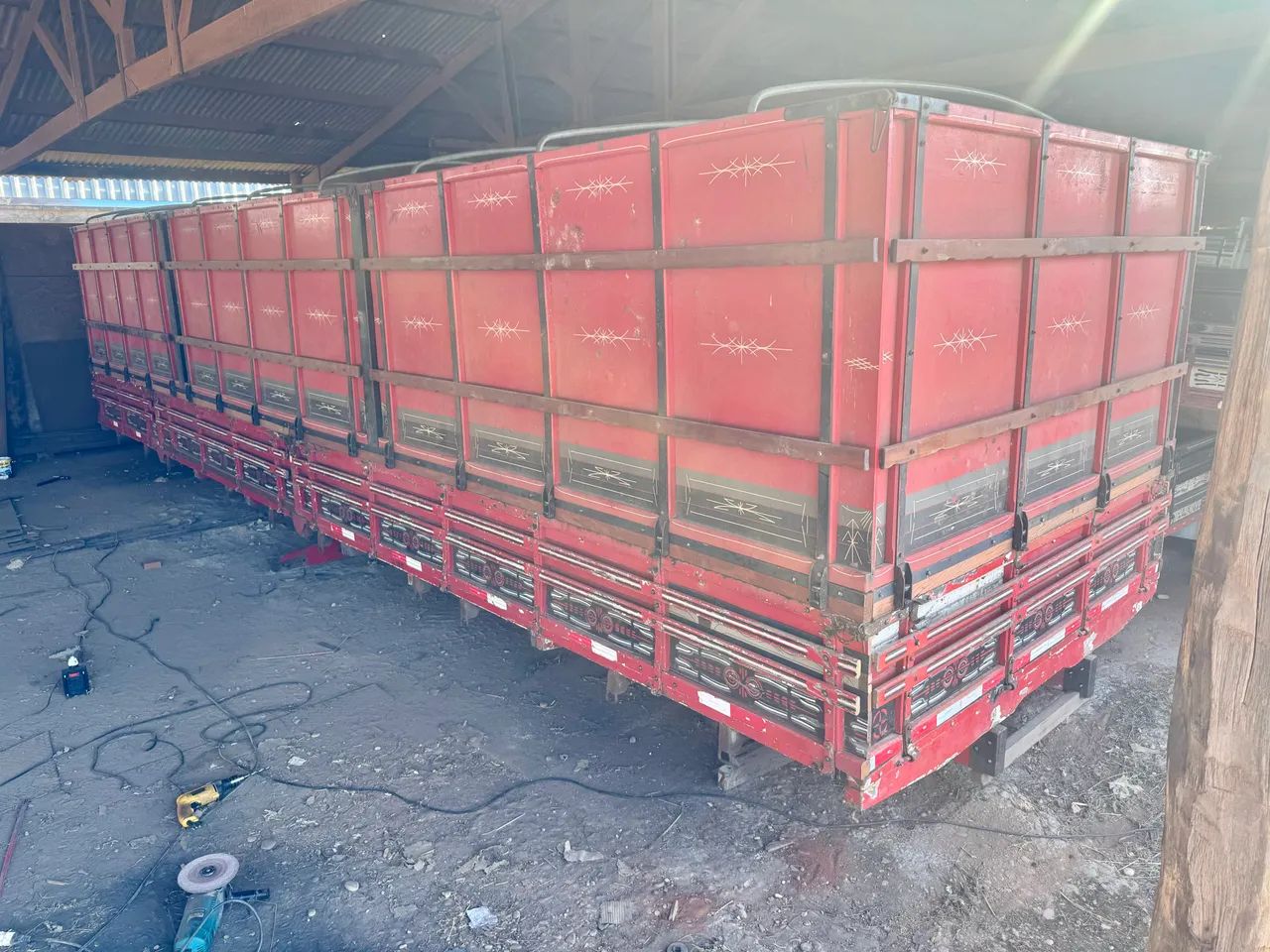 CARROCERIA MADEIRA GRANELEIRO 9,30