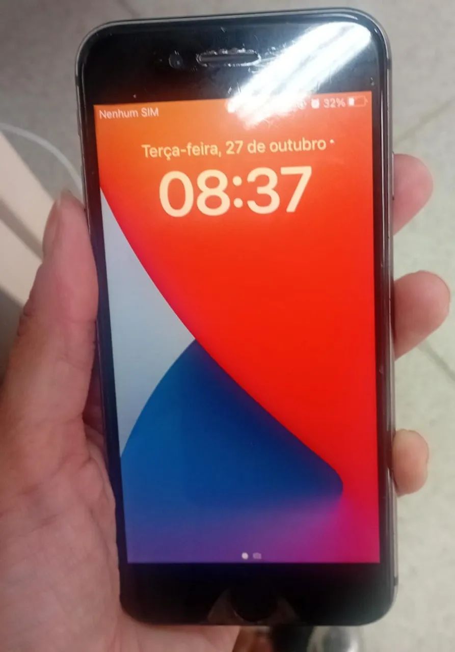 IPHONE 8 