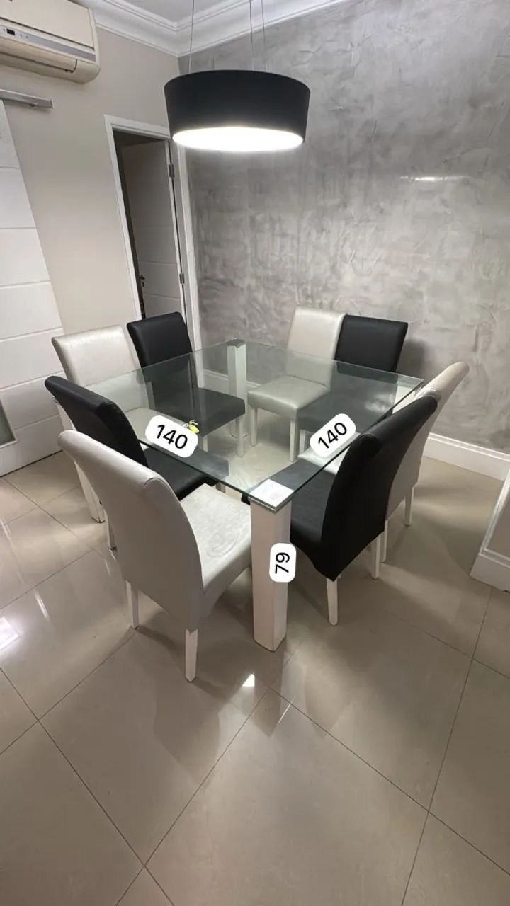 Mesa linda de jantar
