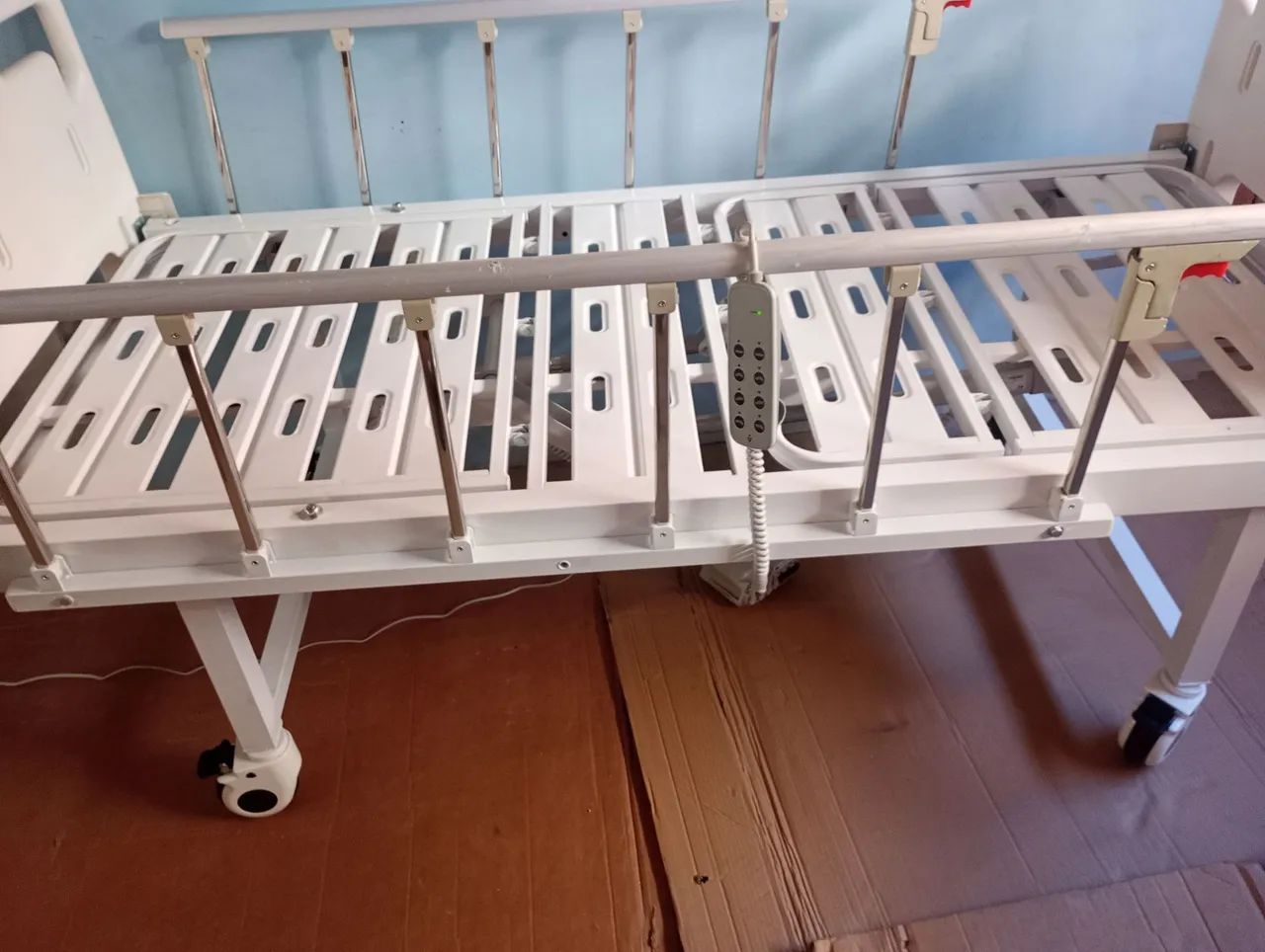 Cama Hosp. Elétrica Novíssima Com Garantia e Entrega Grátis. - Foto 3