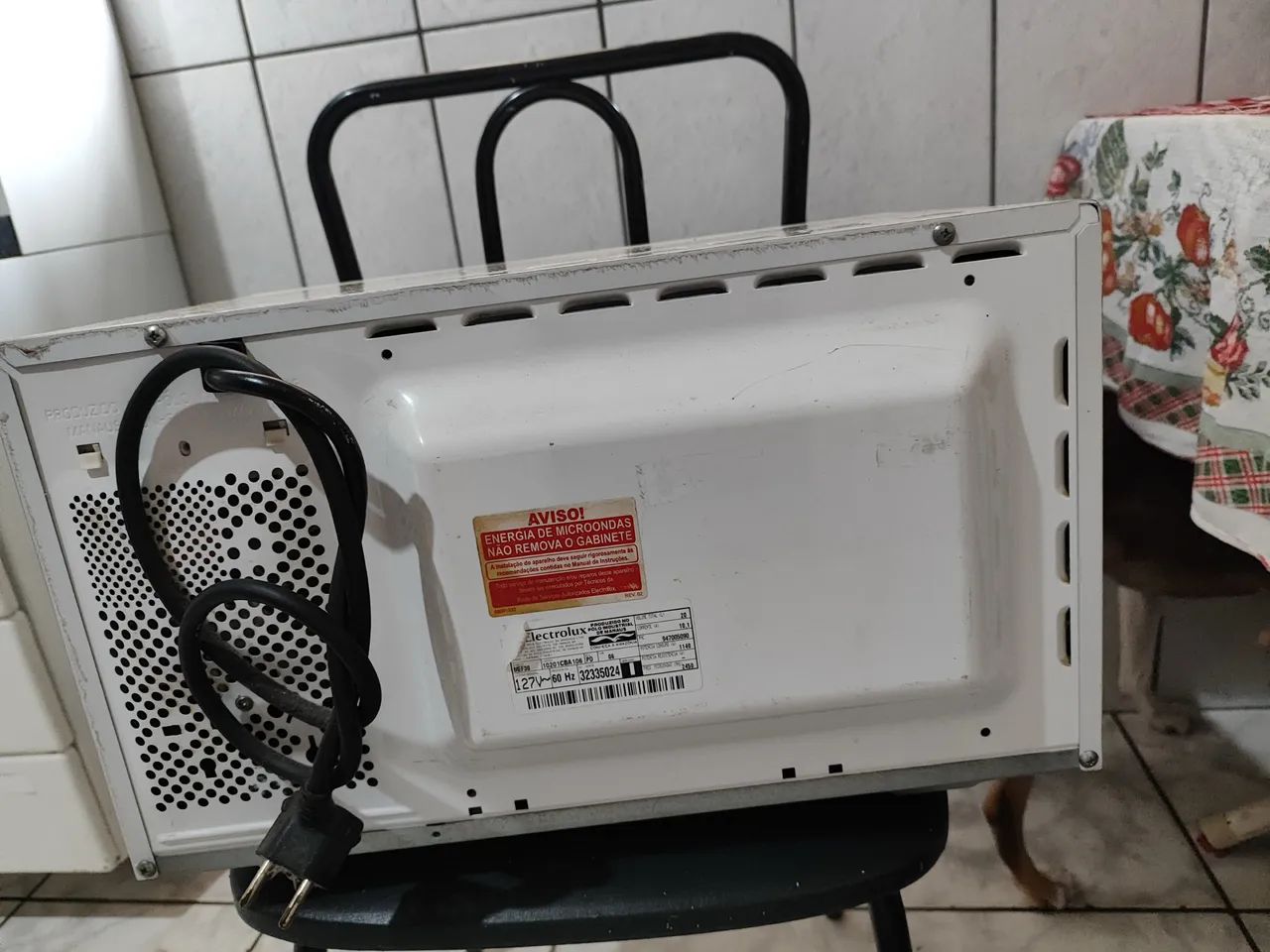Microondas Electrolux mef30 com defeito - Foto 3