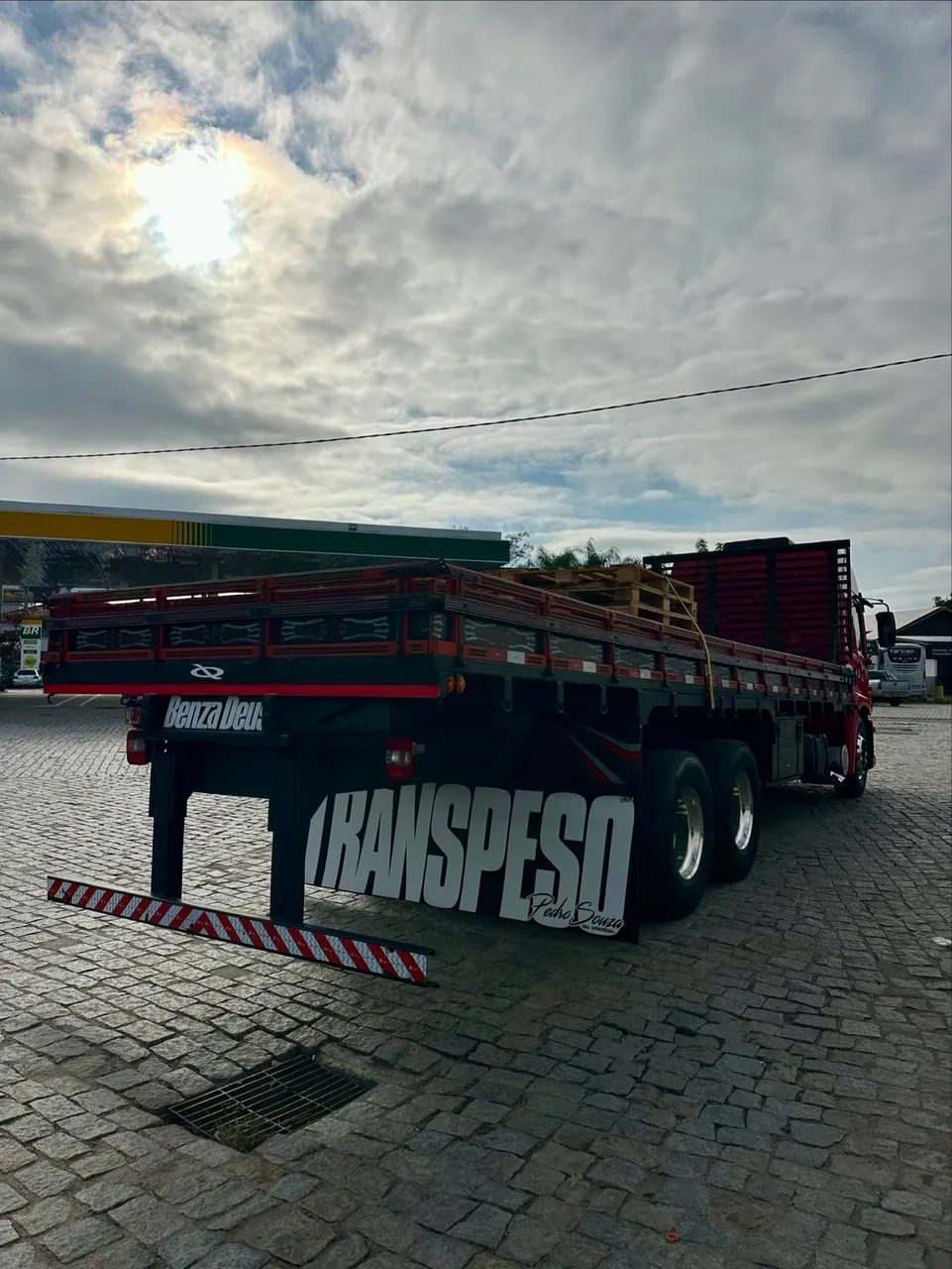 VW 24.280  - Foto 3