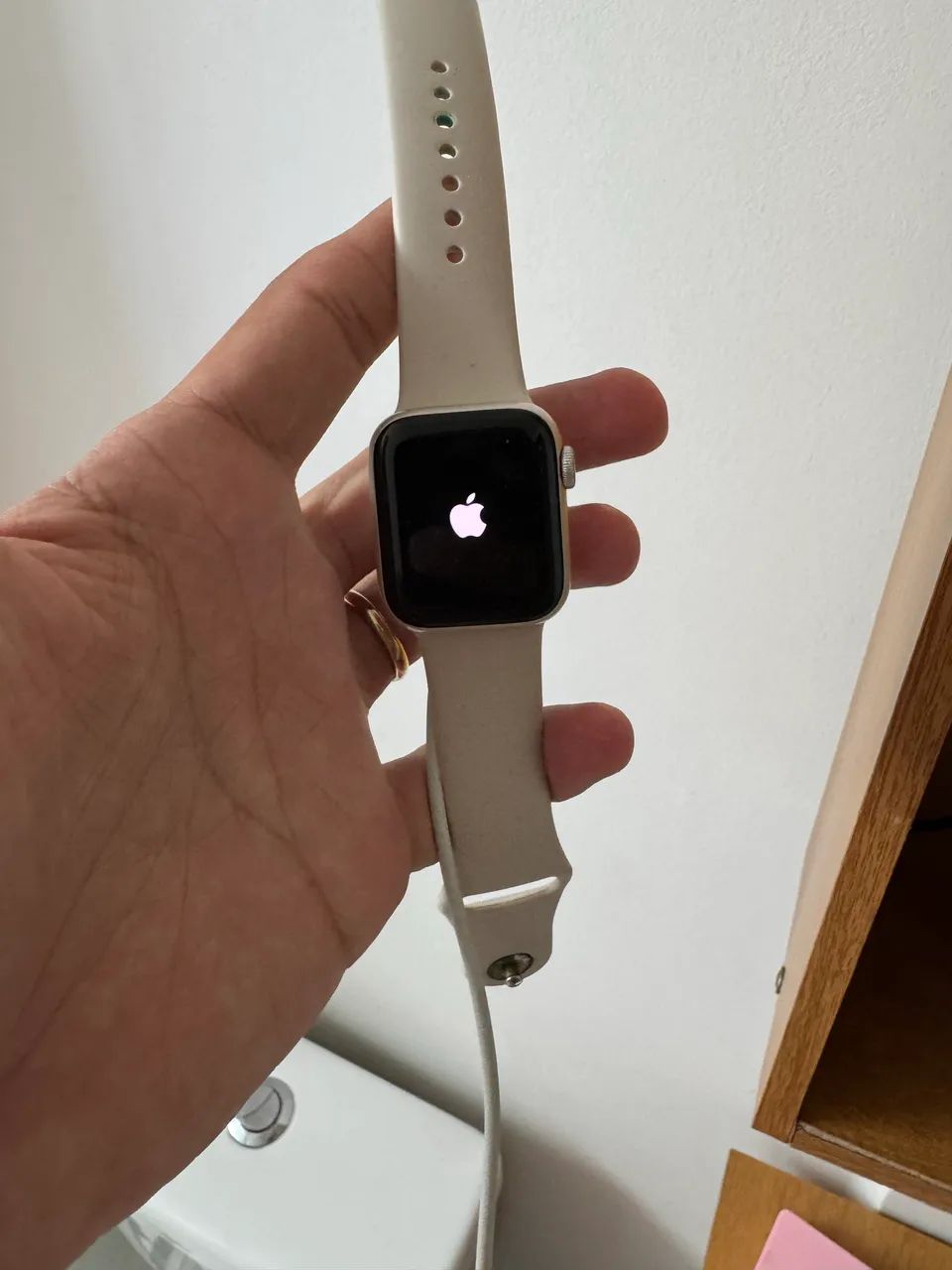 Apple Watch SE2 Starlight 41MM - Foto 2
