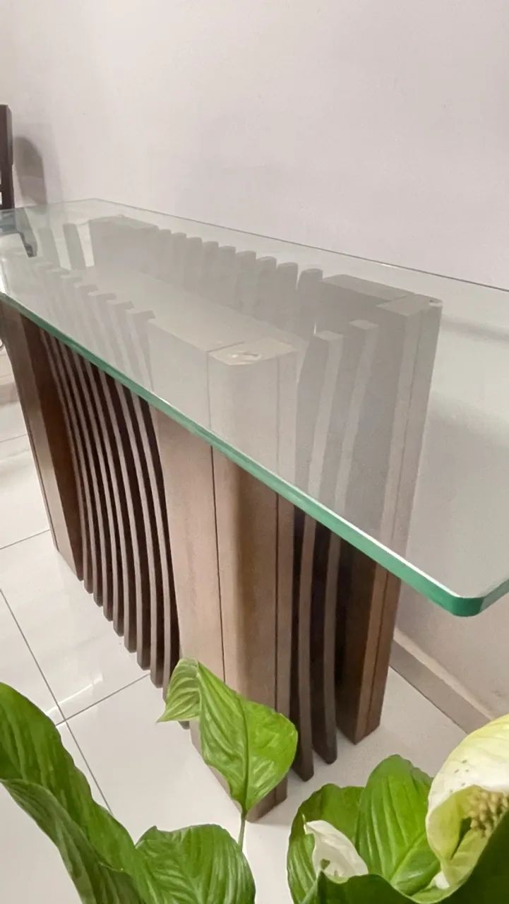 Conjunto Mesa + Cadeiras + Aparador - Foto 4