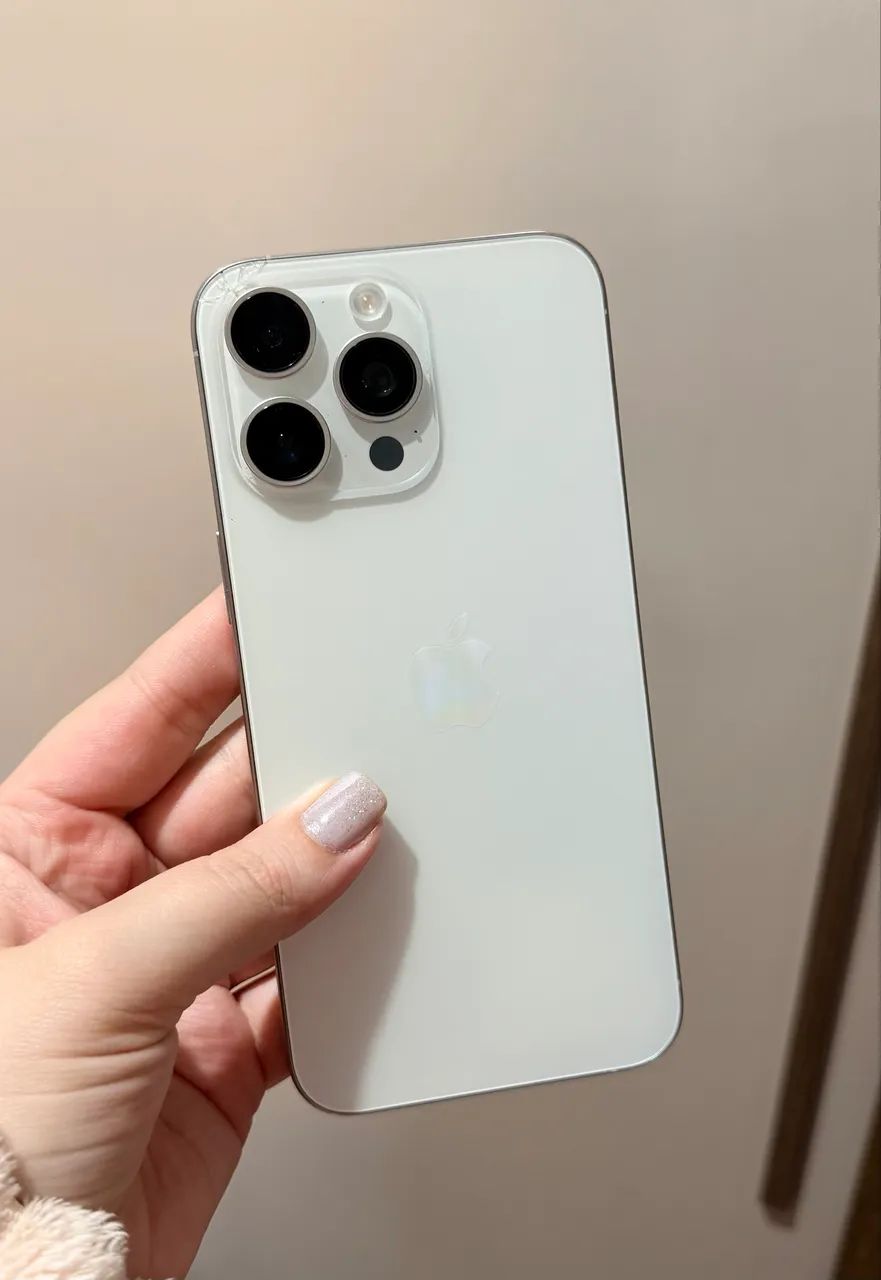 iPhone 15 Pro Max - Foto 5