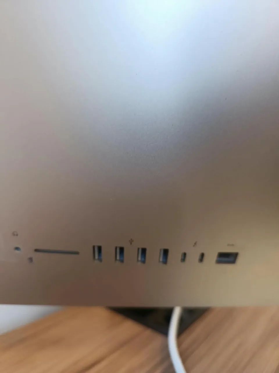 iMac Apple 21.5" (2017) - Intel i5 / 16GB RAM / 1TB HD - Excelente Estado - Foto 4