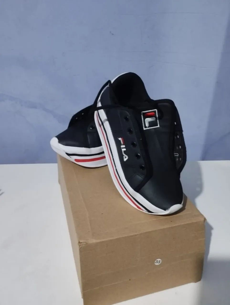 Sapatos e sandálias 