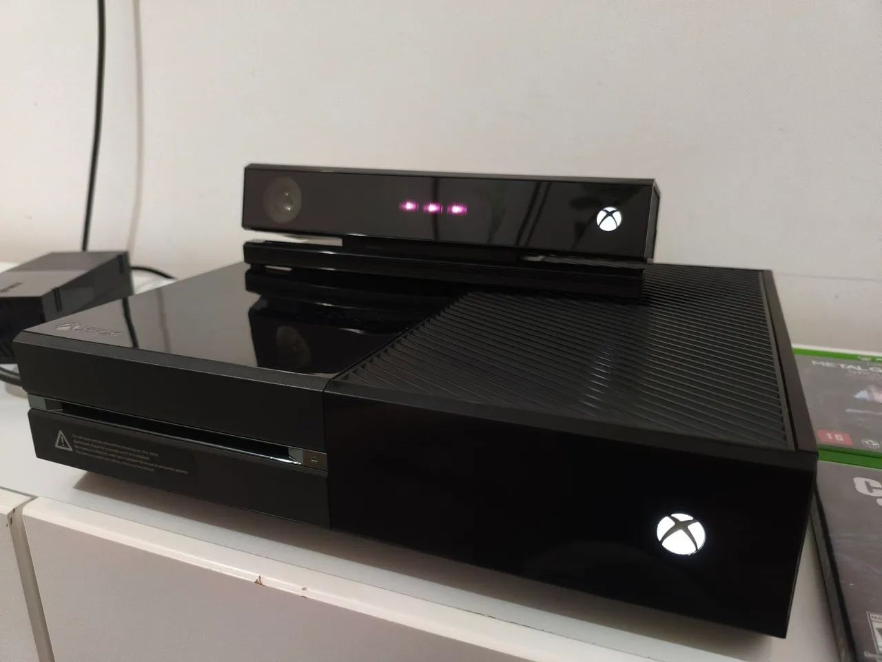 Vendo Xbox One completo Kinect + jogos - Foto 2