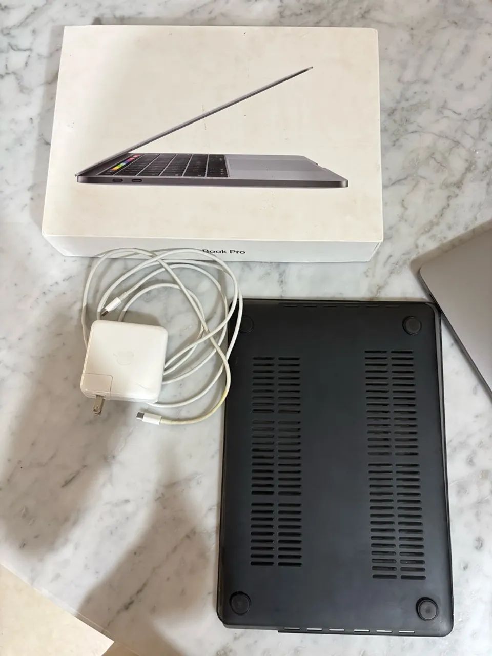MacBook Pro 13 Touch Bar 2018 - Notebooks - Ceilândia Sul