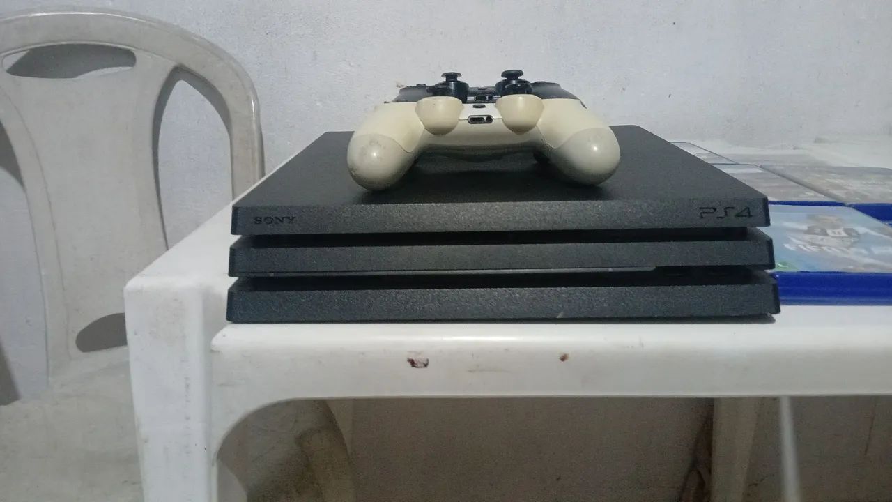 Ps4 pro 