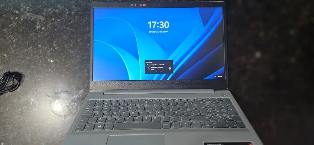  Notebook Lenovo IdeaPad 3i - Core i3 (10ª Gen) | 20GB RAM | SSD 500GB + Capa - Foto 3