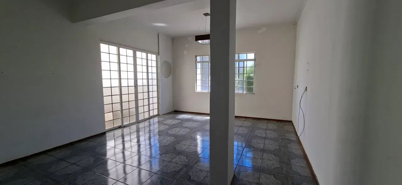 CASA Térrea, 95 m2 AU, 3 quartos, Centro - Guaxupé - MG - Foto 3