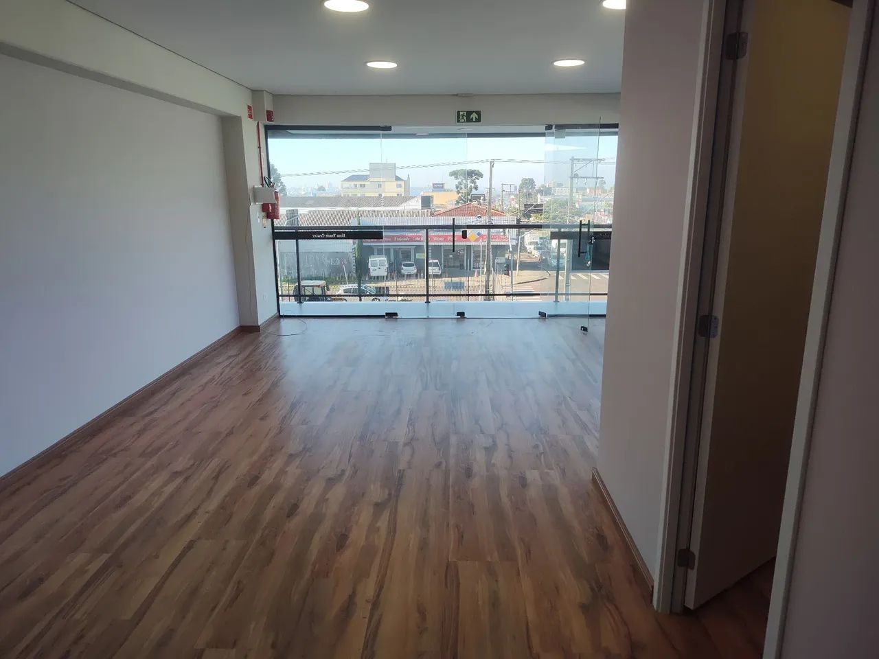 Sala e loja comercial  - Foto 4