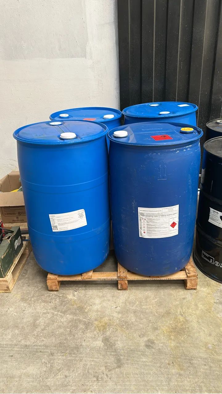 Tambores 200 litros plástico 