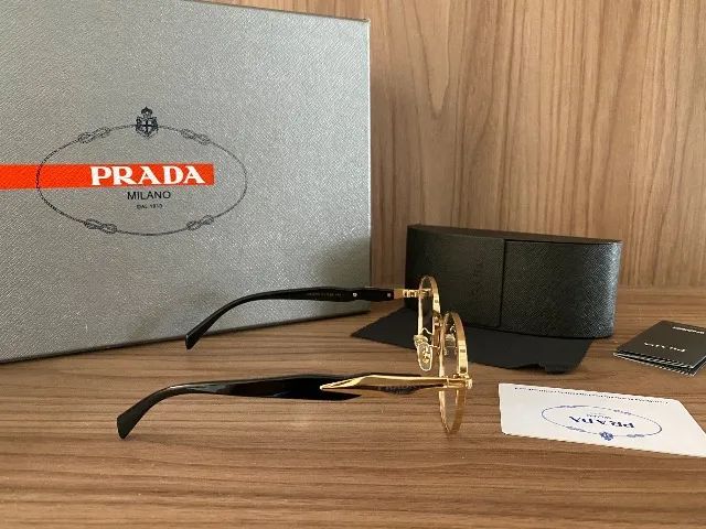 Óculos dourado Prada Unissex  - Foto 4