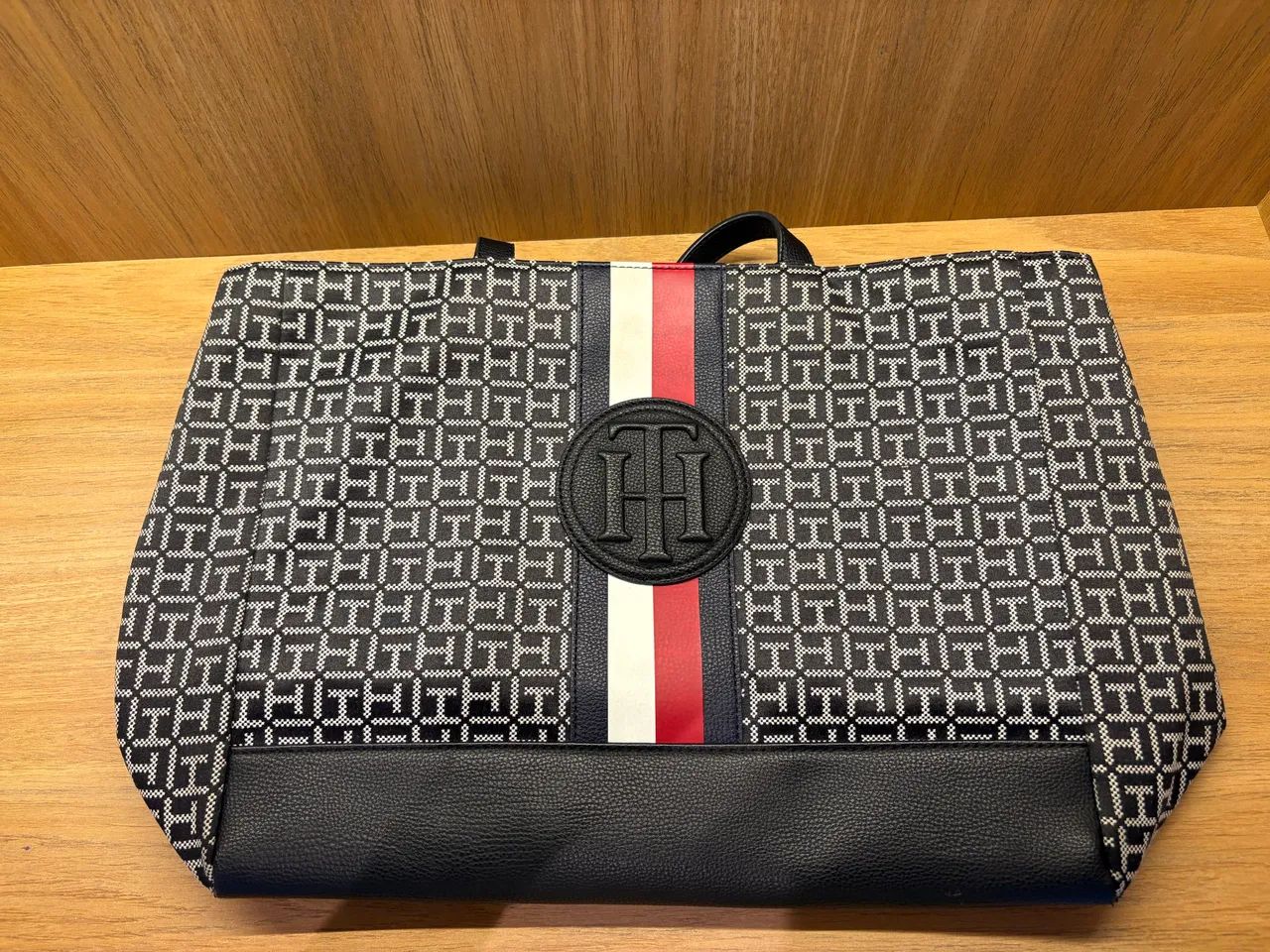 Bolsa Tommy Hilfiger original 