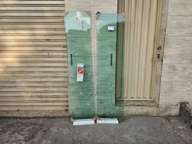 Green shower enclosure [glass only], for 87 cm opening