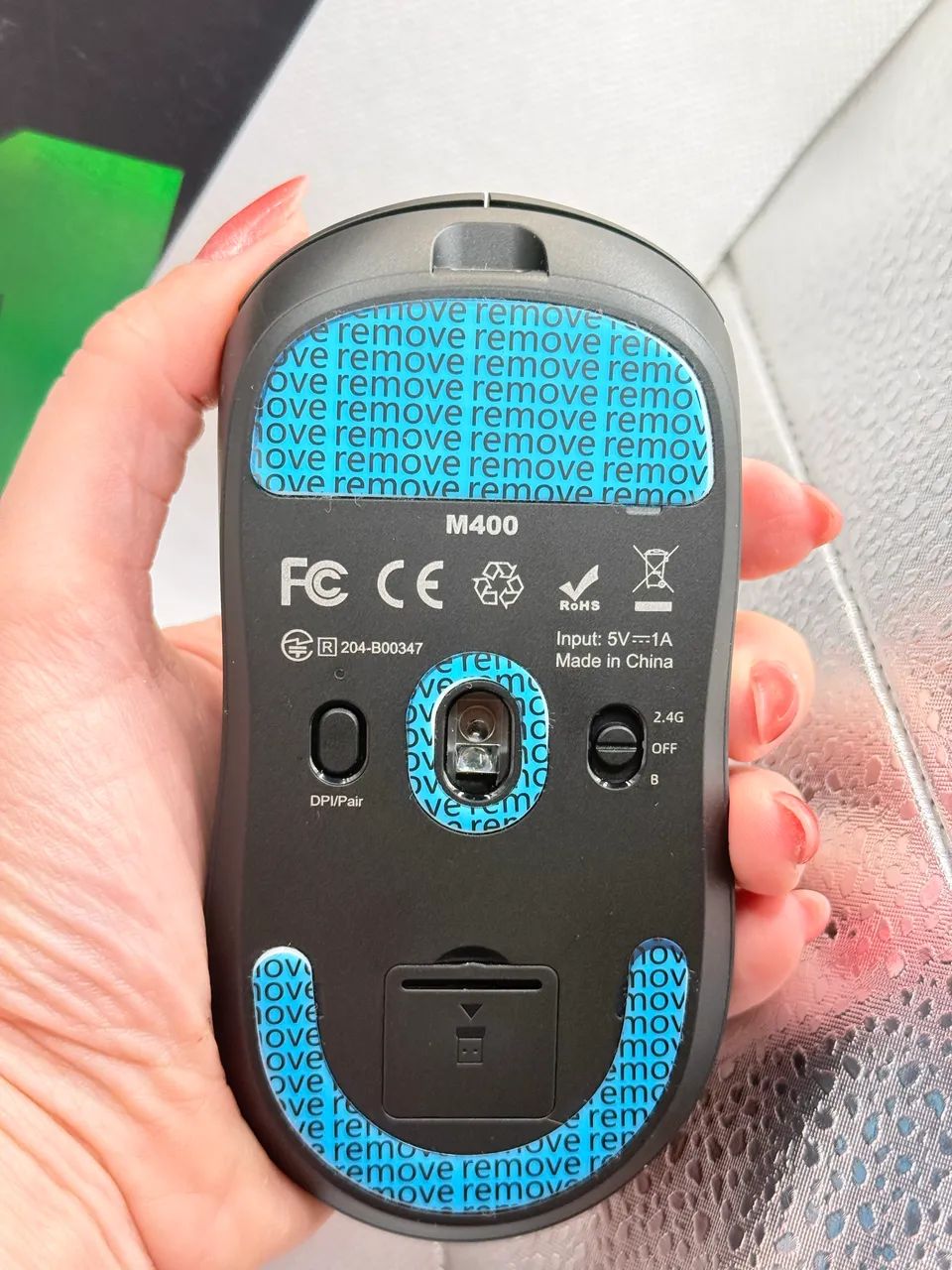 Mouse M 400 preto 