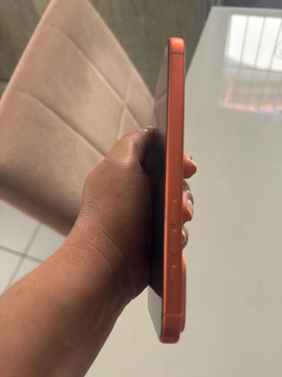 Vendo celular 17 pro Max  - Foto 3