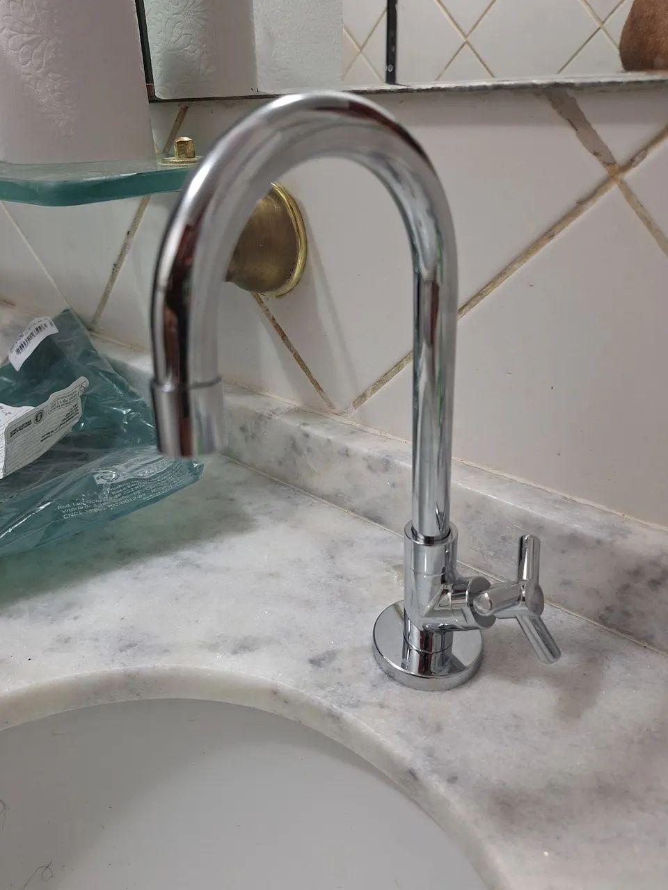 Eletricista e encanador  Profissional - Foto 4