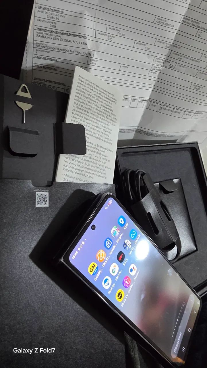 Celular Sansumg Z FOLD 4 - R$ 2.600 - Foto 2