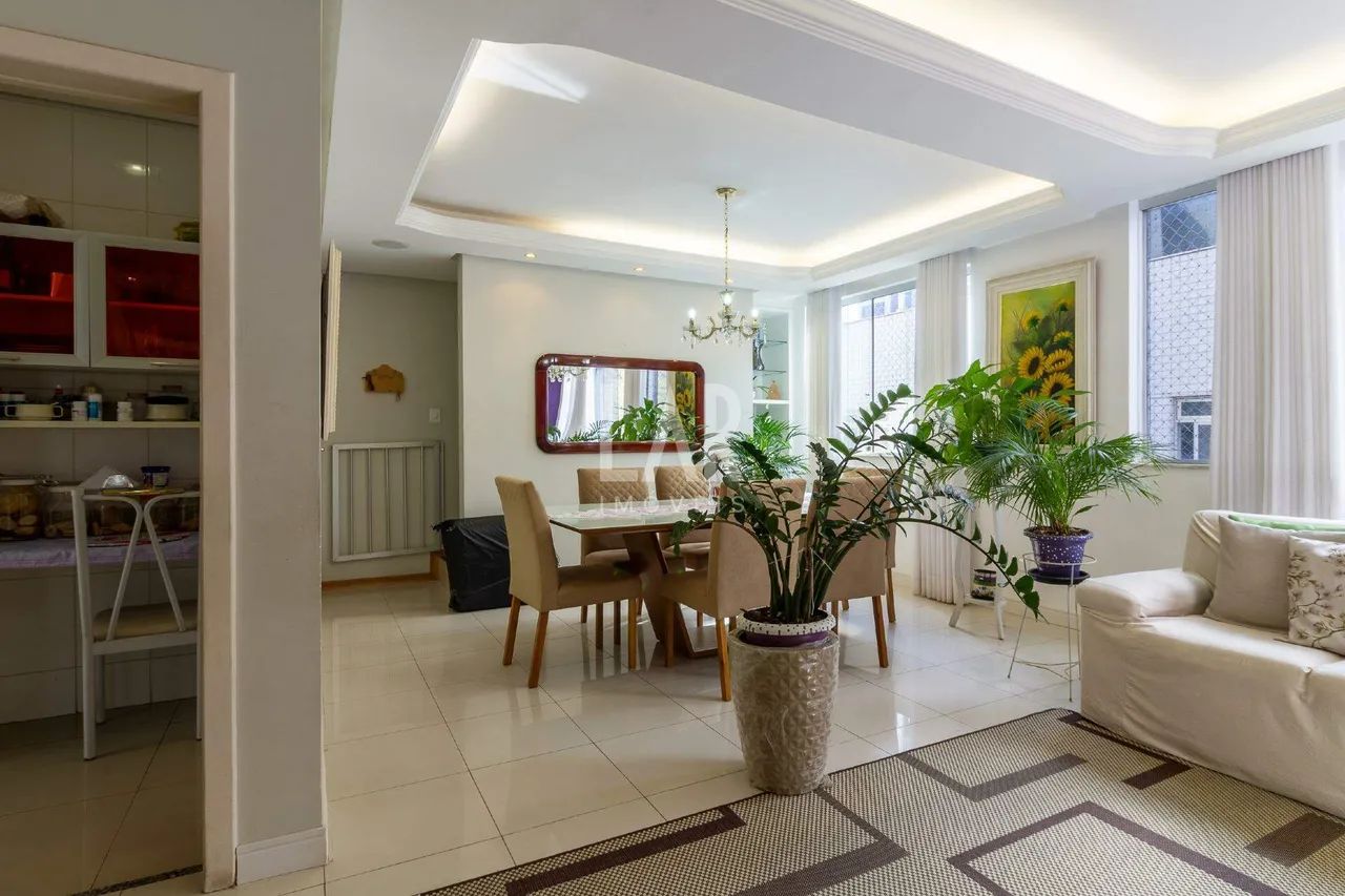 Apartamento à venda com 252m², 5 quartos e 3 vagas - Foto 5