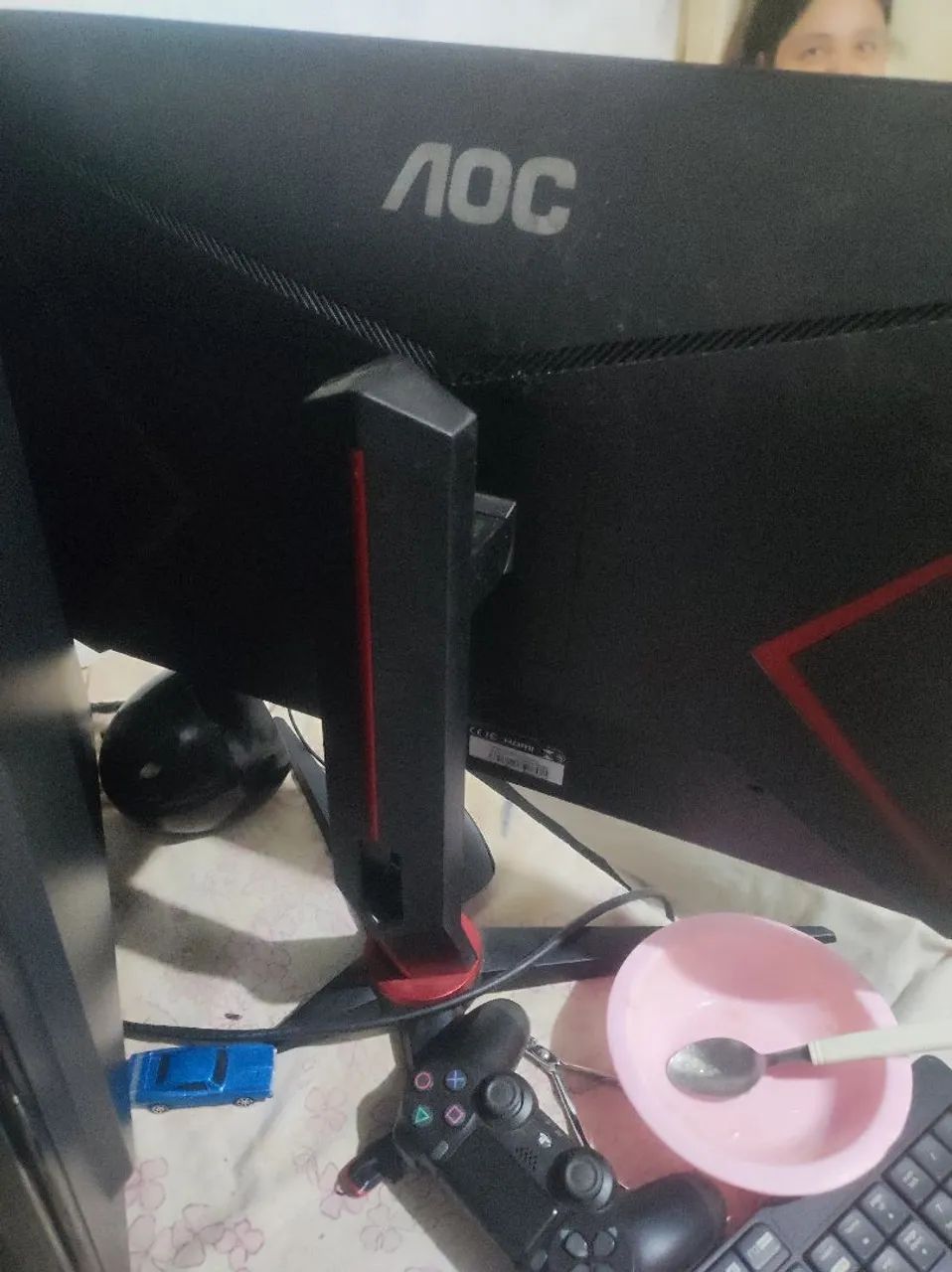 Monitor AOC 27p 144hz, COM DEFEITO NOS LEDS - Foto 3